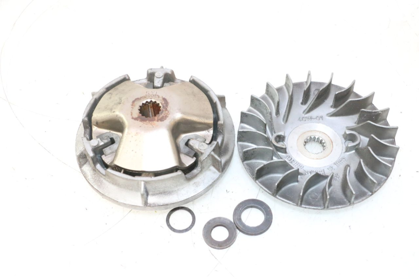 photo de VARIATOR YAMAHA YP MAJESTY 125 (2002 - 2006) - Detail van het onderdeel
