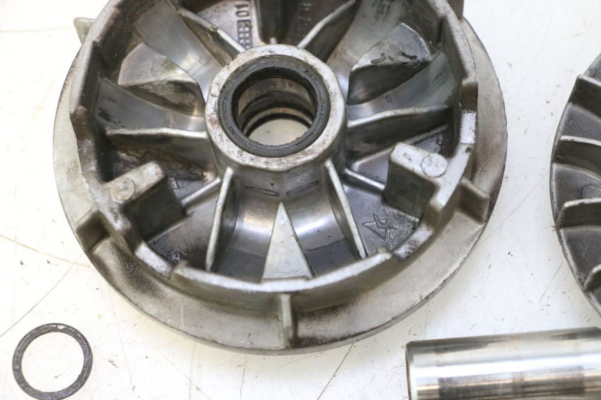 photo de VARIATOR YAMAHA YP MAJESTY 125 (2002 - 2006) - Visuele inspectie