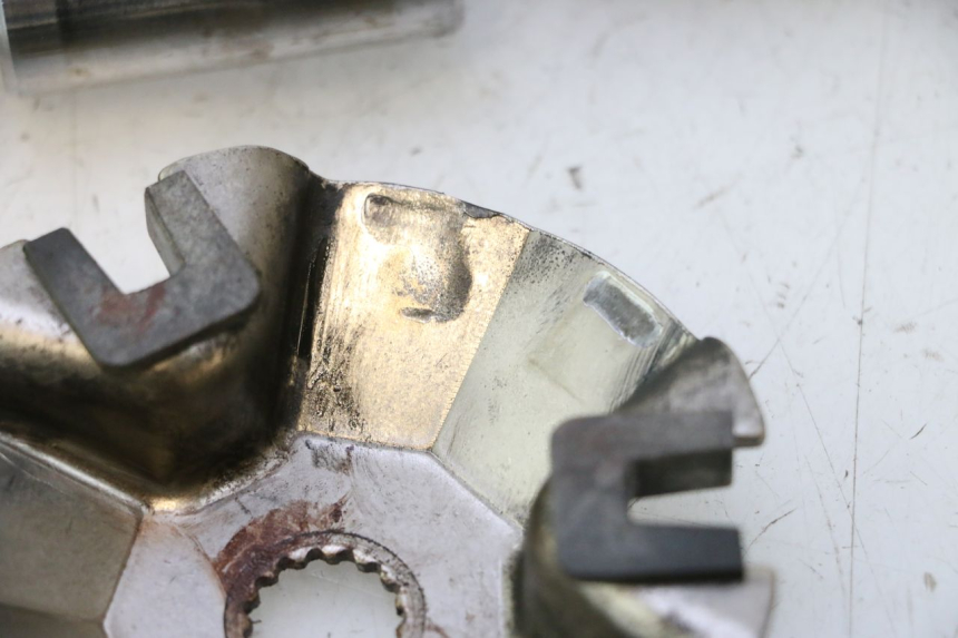 photo de VARIATOR YAMAHA YP MAJESTY 125 (2002 - 2006) - Staat van het oppervlak