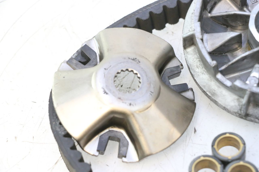 photo de VARIATOR YAMAHA YP MAJESTY 125 (1998 - 2001) - Aanvullende foto
