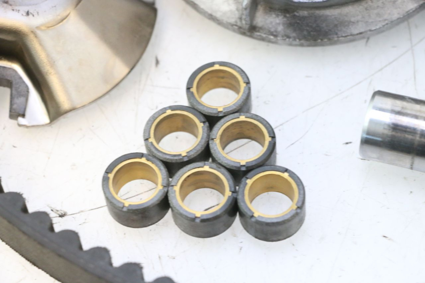 photo de VARIATOR YAMAHA YP MAJESTY 125 (1998 - 2001) - Visuele inspectie
