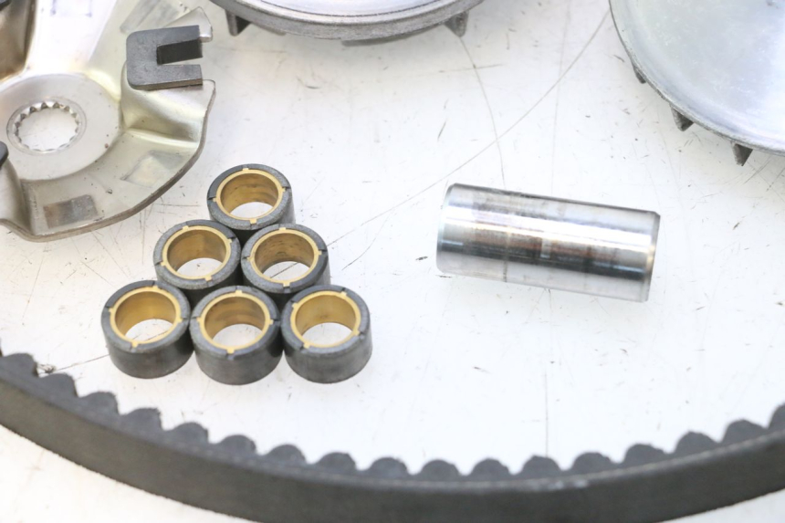 photo de VARIATOR YAMAHA YP MAJESTY 125 (1998 - 2001) - Technische close-up