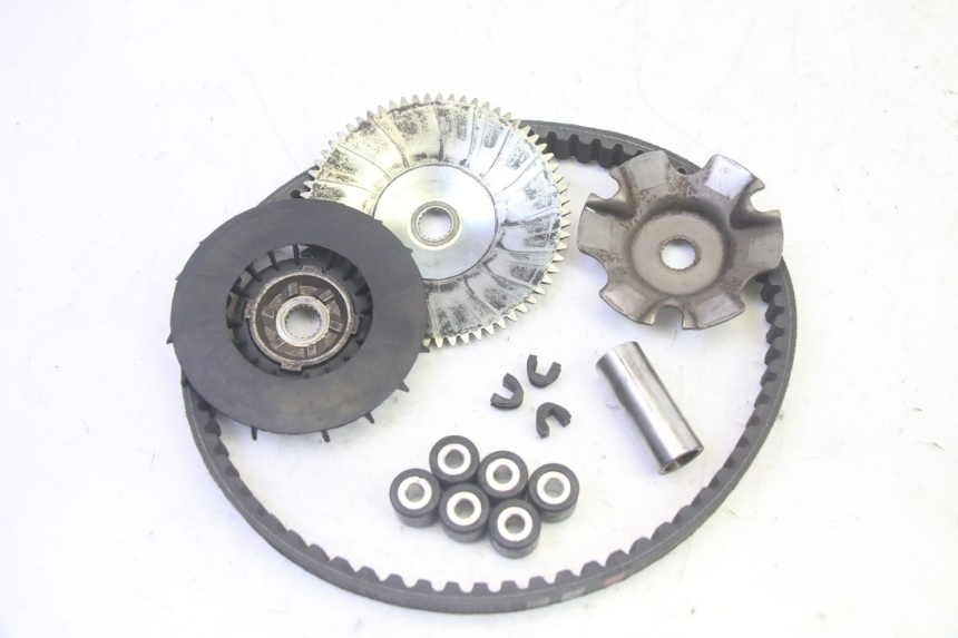 photo de VARIATOR PIAGGIO ZIP 4T 50 (2018 - 2020) - Hoofdaanzicht