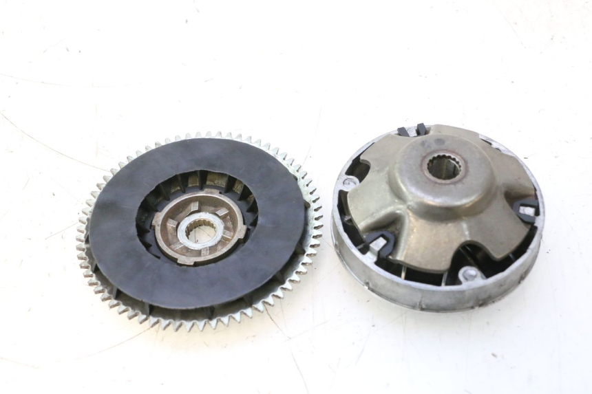 photo de VARIATOR PIAGGIO ZIP IGET 4T 50 (2021 - 2023) - Detail van het onderdeel