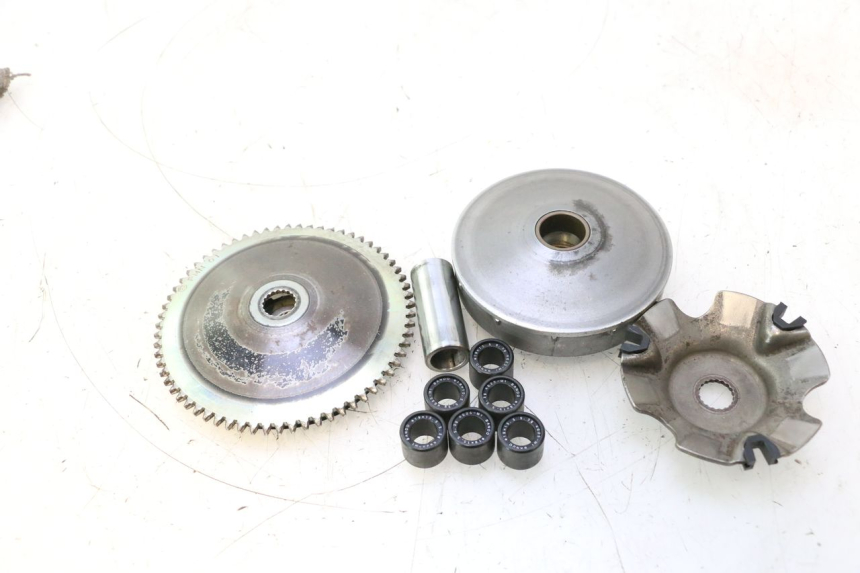 photo de VARIATOR PIAGGIO ZIP IGET 4T 50 (2021 - 2023) - Andere kijkhoek