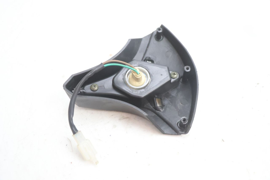 photo de STANDLICHT VASTRO GP 2T 50 (2013 - 2017) - Bevestigingspunten