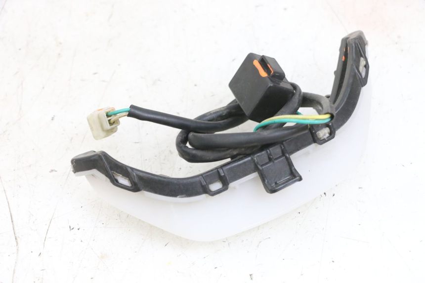 photo de STANDLICHT PEUGEOT KISBEE 4T 50 (2018 - 2022) - Zoom op gebruiksstaat