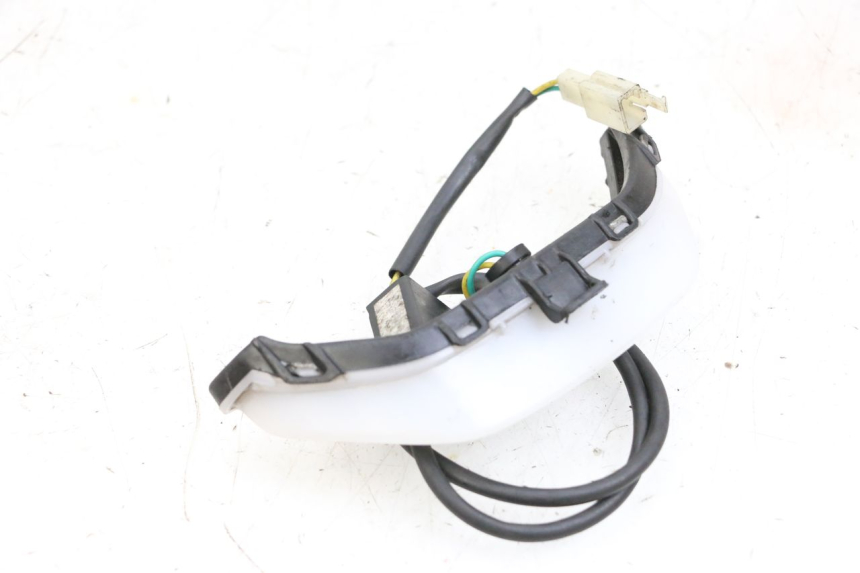 photo de STANDLICHT PEUGEOT KISBEE 4T 50 (2018 - 2022) - Zoom op gebruiksstaat