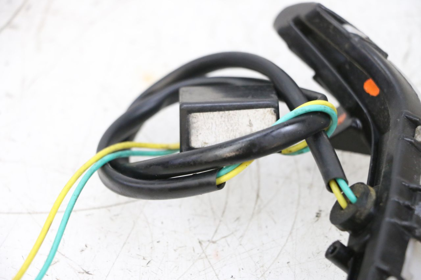 photo de STANDLICHT PEUGEOT KISBEE 4T 50 (2018 - 2022) - Zoom op gebruiksstaat