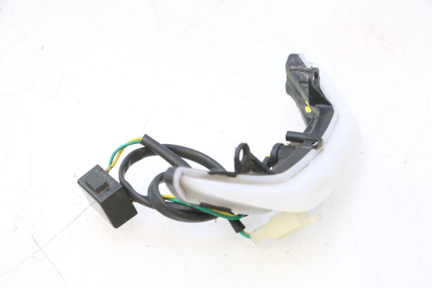 photo de STANDLICHT PEUGEOT KISBEE 4T 50 (2023 - 2026) - Gecontroleerd onderdeel