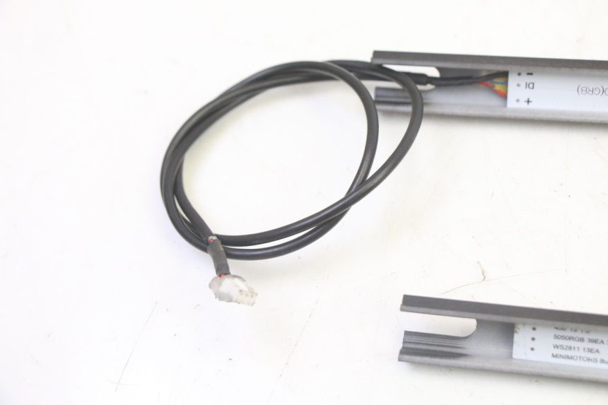 photo de STANDLICHT DUALTRON MINI SPECIAL 1 - Overzicht