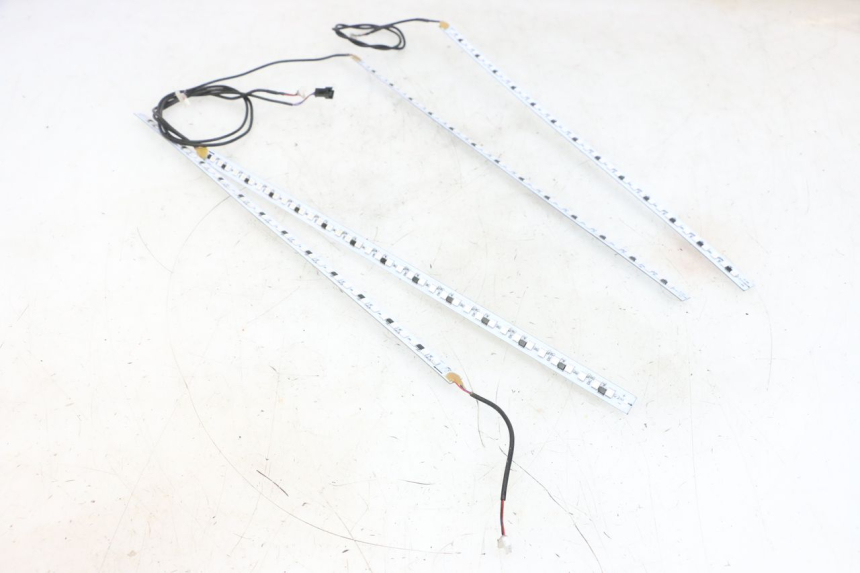 photo de STANDLICHT DUALTRON MINI SPECIAL 1 - Kenmerkende details