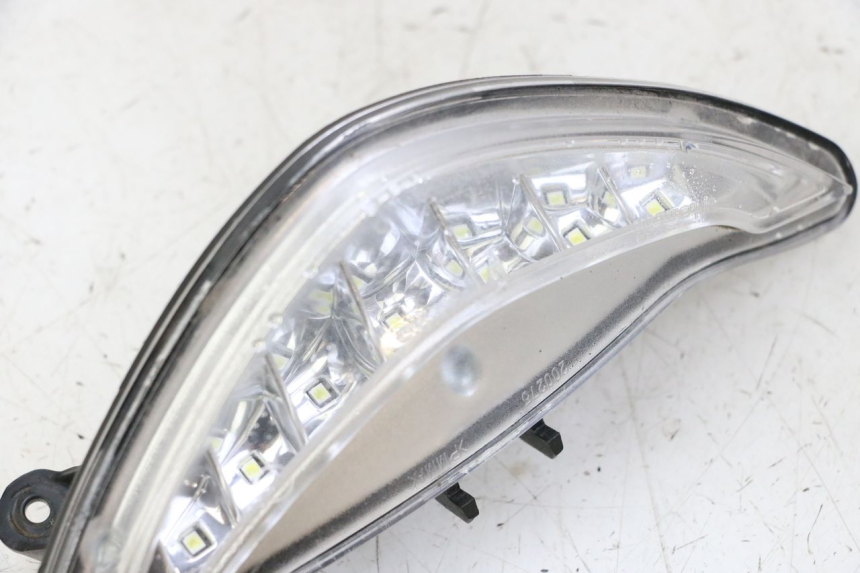 photo de STANDLICHT PIAGGIO MP3 500 (2014 - 2017) - Detail van het onderdeel