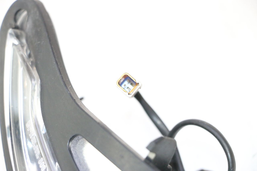 photo de STANDLICHT PIAGGIO MP3 500 (2016 - 2018) - Zoom op gebruiksstaat