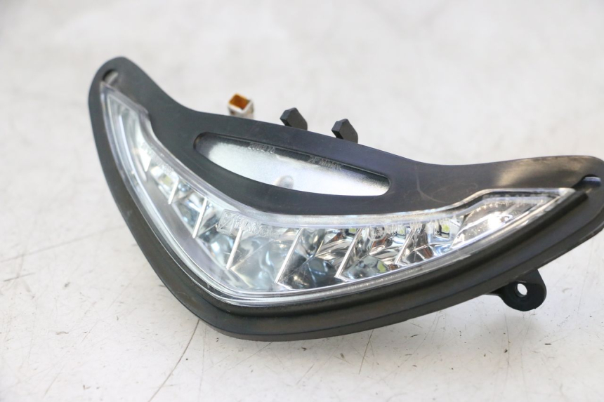 photo de STANDLICHT PIAGGIO MP3 500 (2016 - 2018) - Staat van het oppervlak