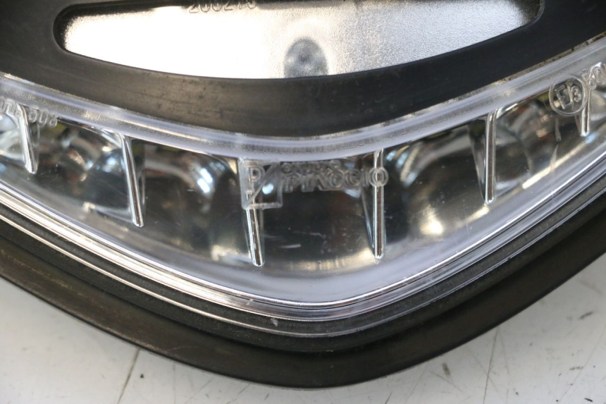 photo de STANDLICHT PIAGGIO MP3 500 (2016 - 2018) - Gecontroleerd onderdeel