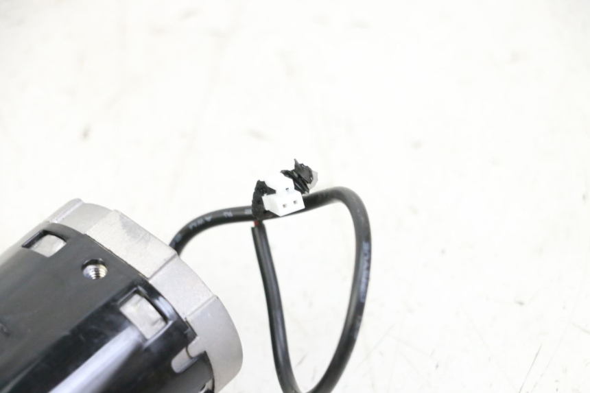 photo de STANDLICHT SEGWAY NINEBOT ZT3 PRO 1 - Zoom op gebruiksstaat