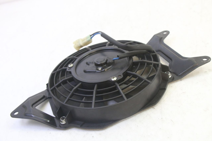 photo de VENTILATOR QUADRO 4 4D 350 (2015 - 2018) - Andere kijkhoek