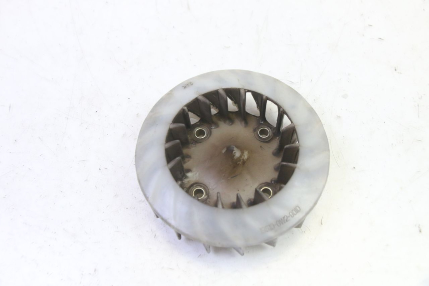 photo de VENTILATOR KYMCO AGILITY NAKED RENOUVO 2T 50 (2011 - 2018) - Zoom op gebruiksstaat