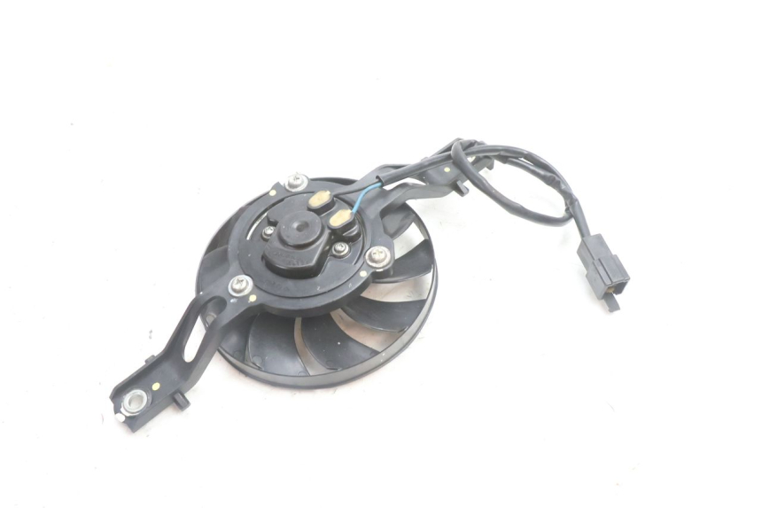 photo de VENTILATOR SUZUKI BURGMAN 125 (2007 - 2014) - Zoom op gebruiksstaat