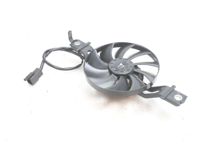 photo de VENTILATOR SUZUKI BURGMAN 125 (2007 - 2014) - Andere kijkhoek