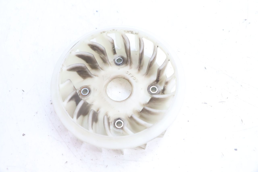 photo de VENTILATOR YAMAHA BW'S BWS 125 (2010 - 2013) - Hoofdaanzicht