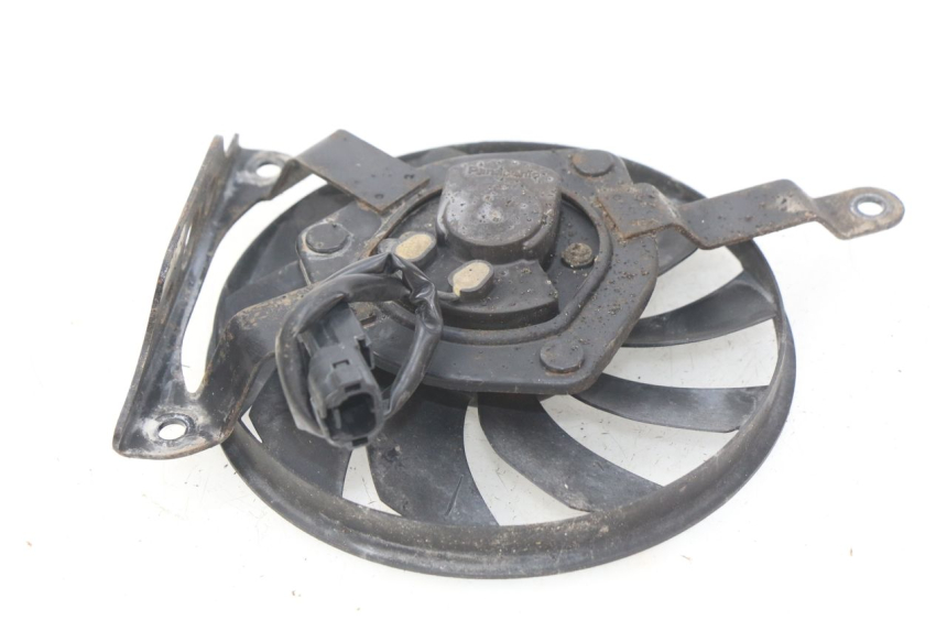 photo de VENTILATOR HONDA CBRF CBR-F PC41 600 (2011 - 2013) - Zoom op gebruiksstaat