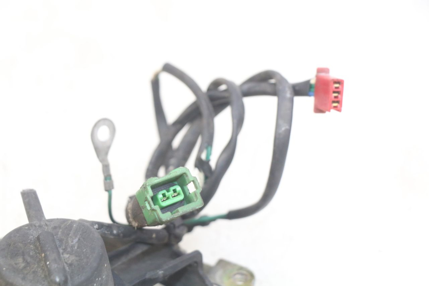 photo de VENTILATOR HONDA FES PANTHEON 2T 125 (1998 - 2002) - Zoom op gebruiksstaat