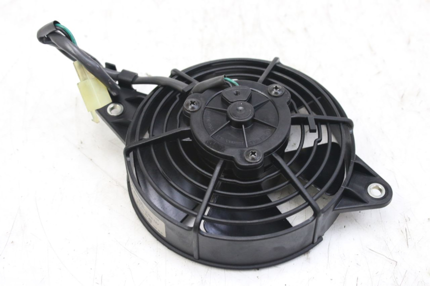 photo de VENTILATOR HONDA FES S-WING SWING ABS 125 (2007 - 2015) - Andere kijkhoek