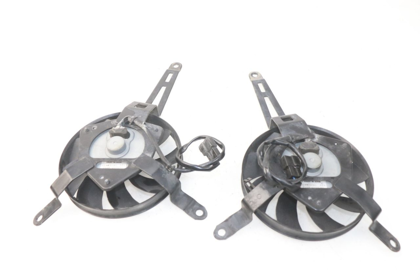 photo de VENTILATOR YAMAHA FJR ABS 1300 (2006 - 2012) - Andere kijkhoek