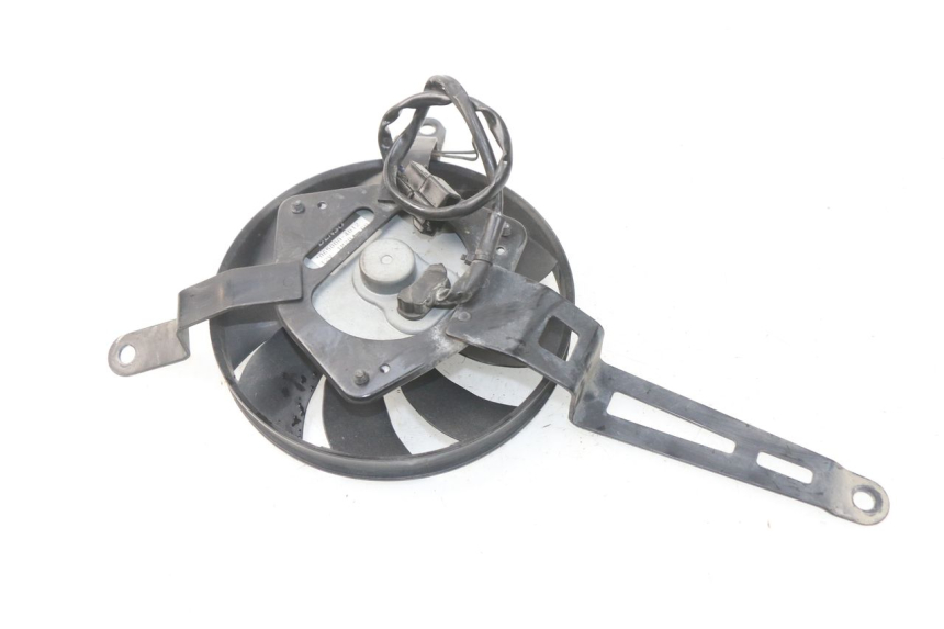 photo de VENTILATOR YAMAHA FJR ABS 1300 (2006 - 2012) - Technische close-up