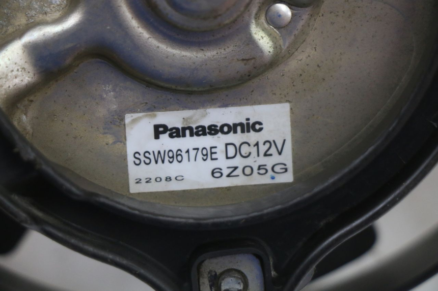 photo de VENTILATOR HONDA FJS SILVER WING SILVERWING 400 (2005 - 2008) - Andere kijkhoek