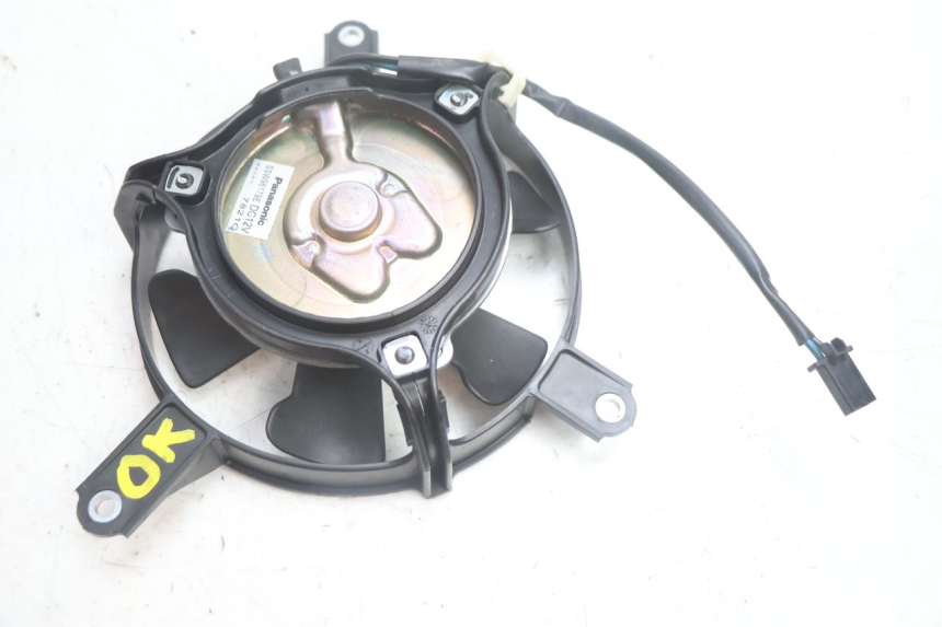 photo de VENTILATOR HONDA FJS SILVER WING SILVERWING 400 (2005 - 2008) - Andere kijkhoek