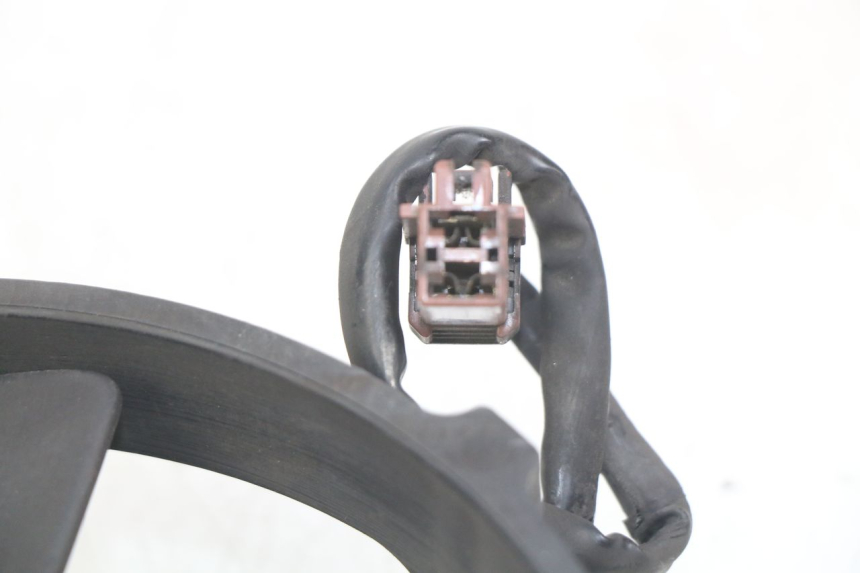 photo de VENTILATOR HONDA FJS SILVERWING SILVER WING 400 (2009 - 2016) - Andere kijkhoek