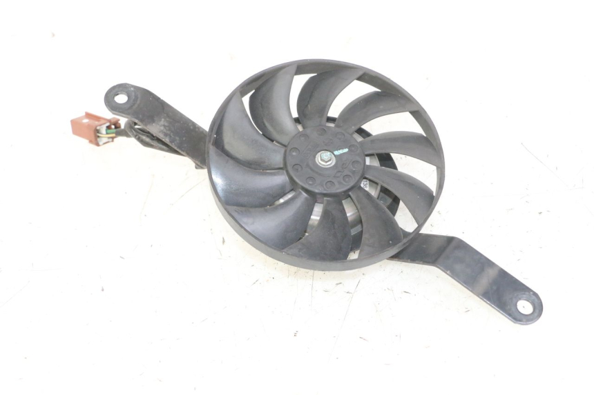 photo de VENTILATOR HONDA FORZA ABS 300 (2013 - 2017) - Hoofdaanzicht