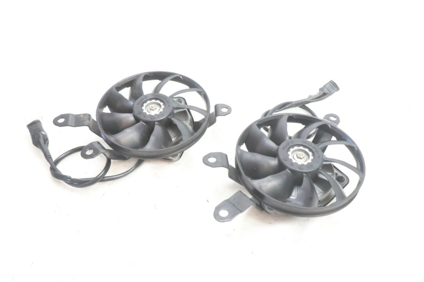 photo de VENTILATOR YAMAHA FZ8 800 (2010 - 2016) - Hoofdaanzicht