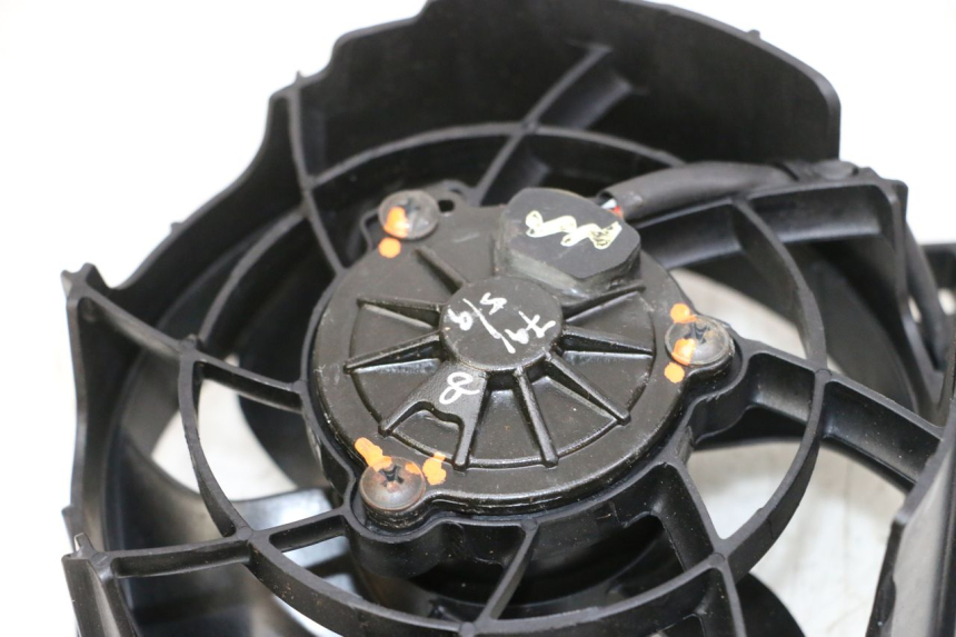 photo de VENTILATOR BMW G310 R 310 (2016 - 2020) - Overzicht