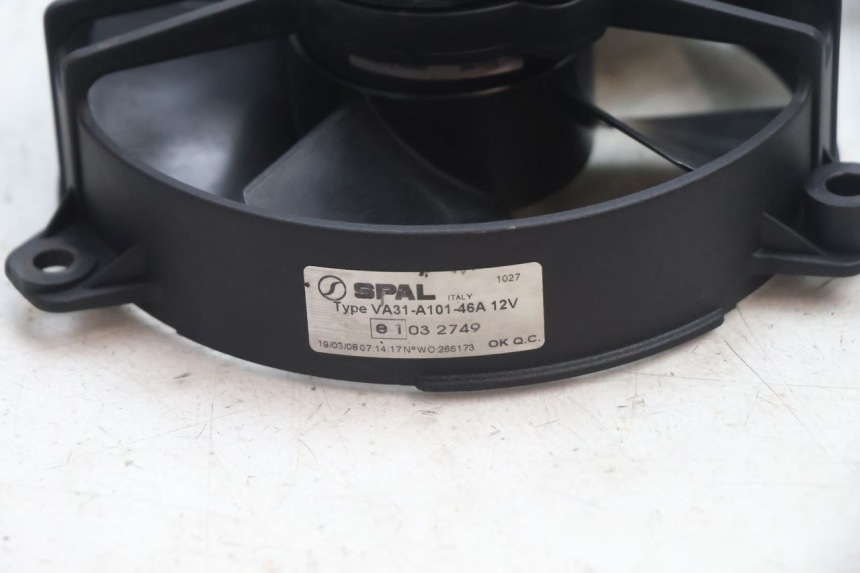 photo de VENTILATOR GILERA GP 800 (2007 - 2013) - Andere kijkhoek