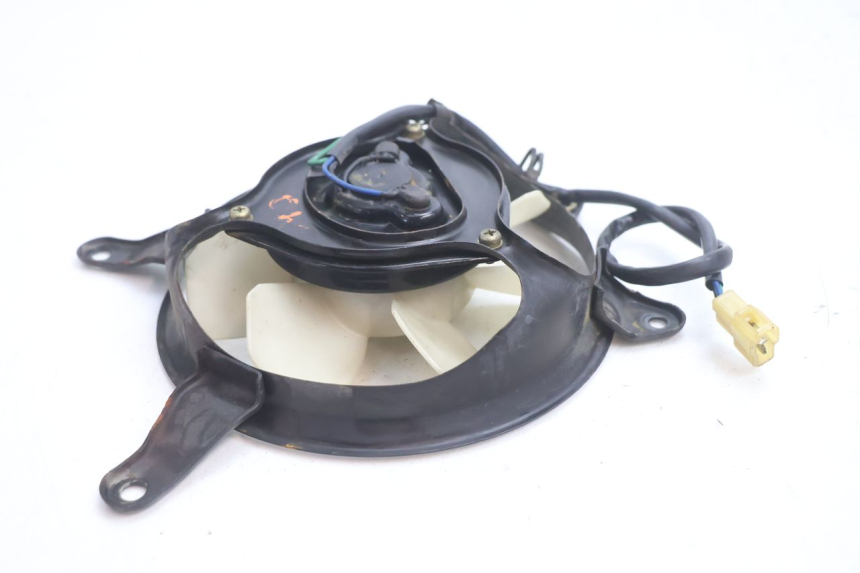 photo de VENTILATOR KAWASAKI GPX F ZX750F 750 (1986 - 1990) - Andere kijkhoek