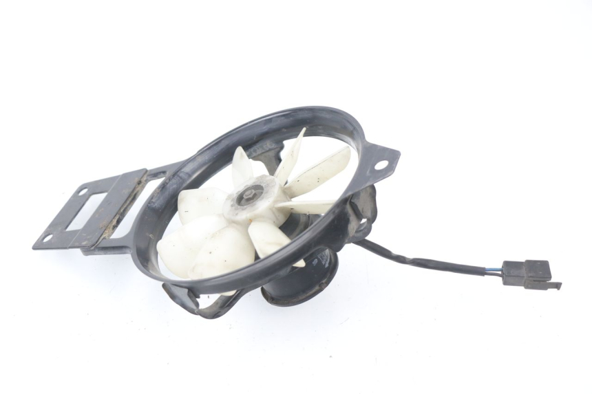 photo de VENTILATOR KAWASAKI GPZ S 500 (1994 - 2005) - Andere kijkhoek