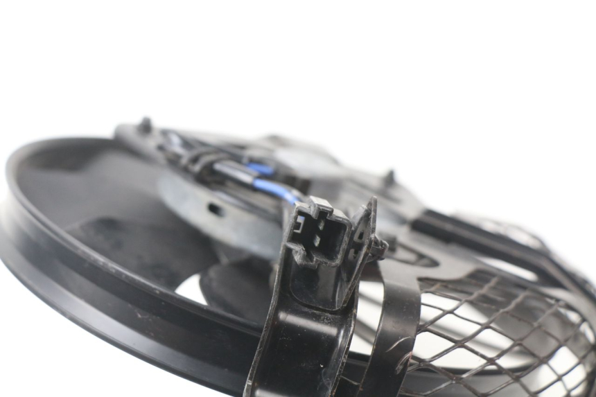 photo de VENTILATOR SUZUKI GSX-R GSXR K16 1000 (2012 - 2016) - Detail van het onderdeel