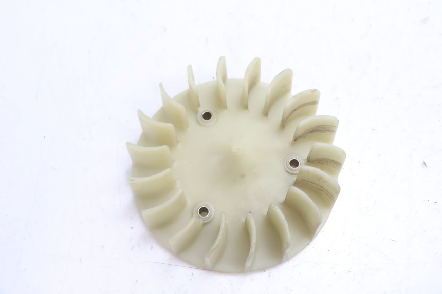 photo de VENTILATOR PEUGEOT KISBEE 2T 50 (2018 - 2022) - Detail van het onderdeel