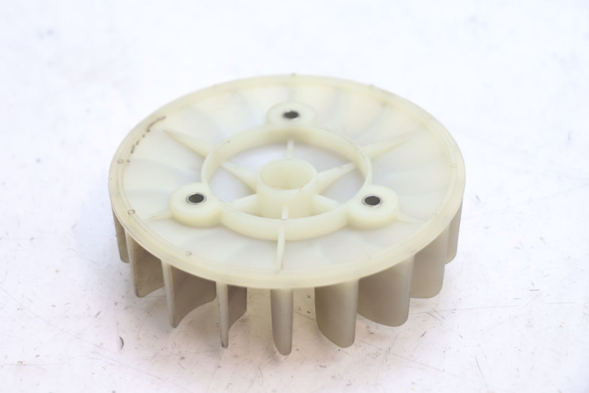 photo de VENTILATOR PEUGEOT KISBEE 2T 50 (2010 - 2017) - Andere kijkhoek