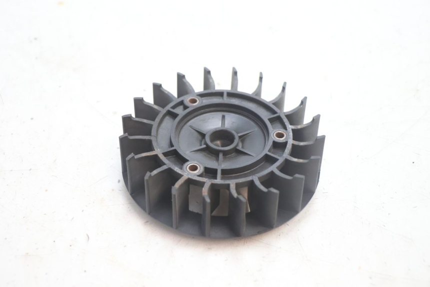photo de VENTILATOR PIAGGIO LIBERTY 50 (1998 - 2003) - Detail van het onderdeel