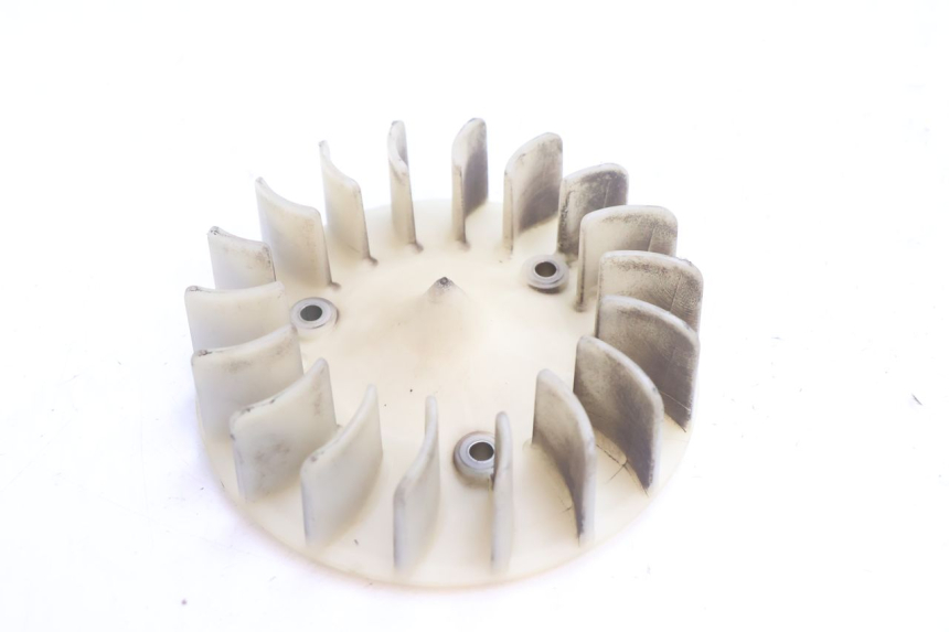 photo de VENTILATOR PEUGEOT LUDIX 50 (2008 - 2017) - Detail van het onderdeel
