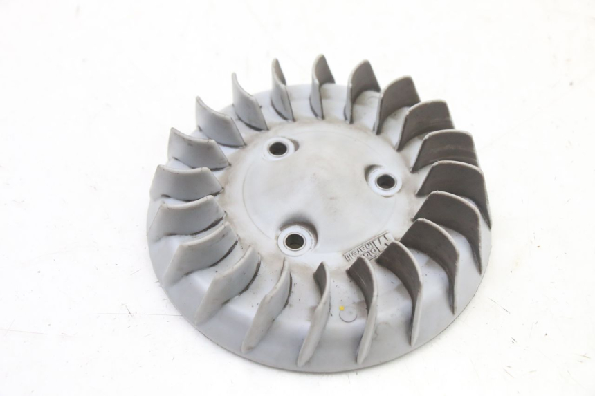 photo de VENTILATOR MBK OVETTO ONE 2T 50 (2013 - 2017) - Detail van het onderdeel