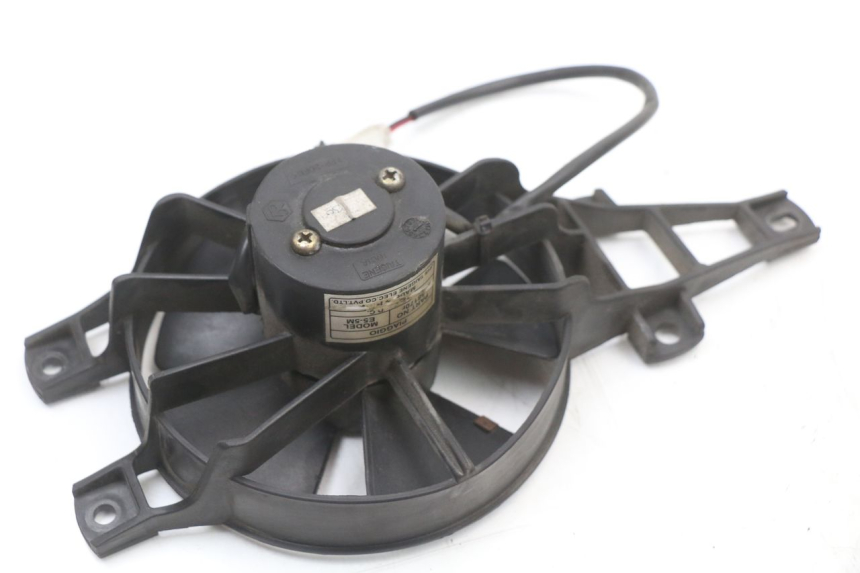 photo de VENTILATOR PIAGGIO MP3 LT 400 (2007 - 2012) - Detail van het onderdeel