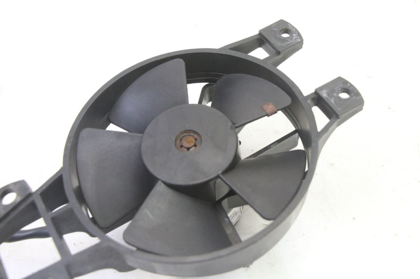 photo de VENTILATOR PIAGGIO MP3 RL 250 (2006 - 2010) - Detail van het onderdeel
