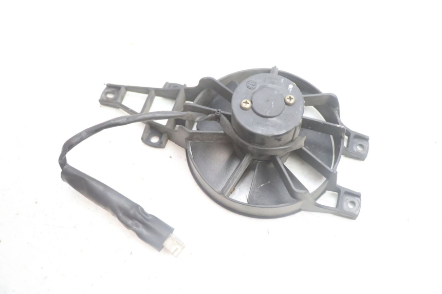 photo de VENTILATOR PIAGGIO MP3 125 (2006 - 2014) - Andere kijkhoek