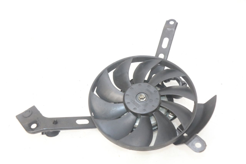 photo de VENTILATOR YAMAHA MT-07 MT07 ABS 700 (2014 - 2017) - Hoofdaanzicht